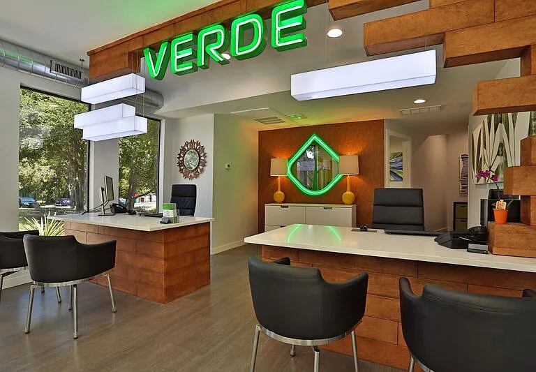 Verde Apartments — Photo 21