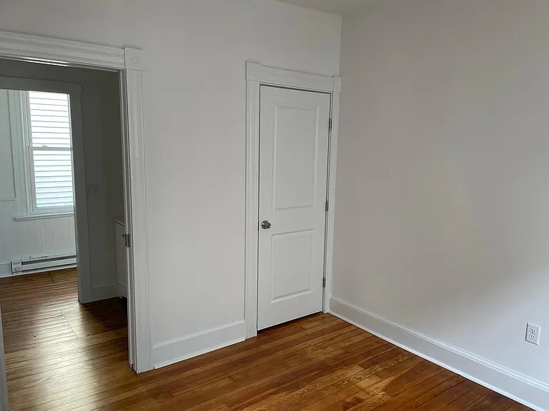 515A Willis St #1 — Photo 9