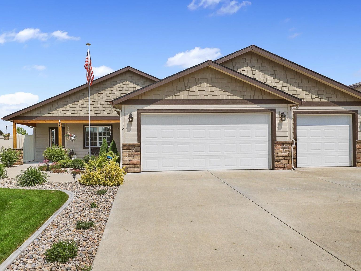 15 E 11th St, Deer Park, WA 99006 Zillow