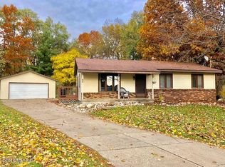 625 Gage St NW, Grand Rapids, MI
