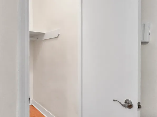 3 Pinehurst Avenue image 3 of 7