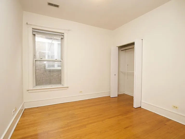 6717 N Sheridan Rd #S4 — Photo 17