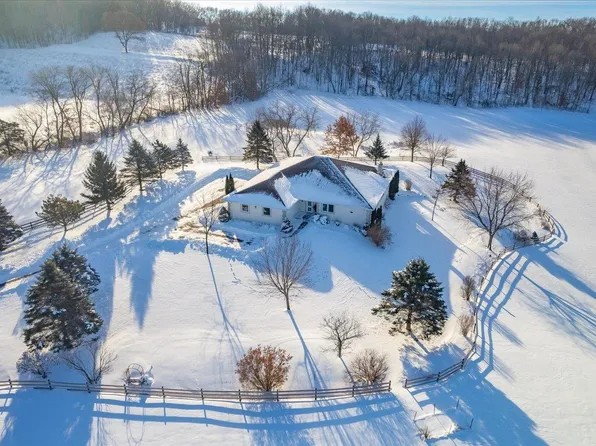 E14095 County Road Dale, Merrimac, WI 53561