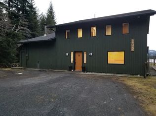 203 Blueberry Ln, Sitka, AK 99835