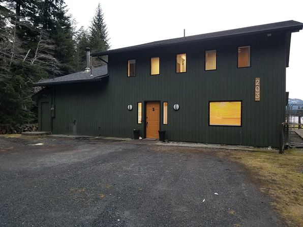 203 Blueberry Ln