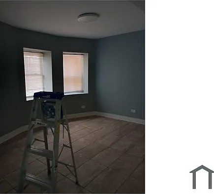 3 bed, 1200 sqft, $1,950 — Photo 1