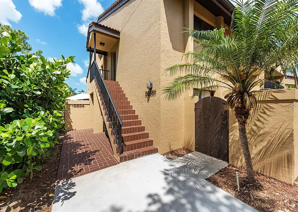 5656 Ashton Lake Dr #5656