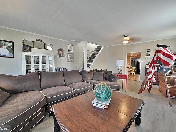 4th image of 24734 E Main St