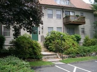 66 Village Walk, Wilton, CT 06897