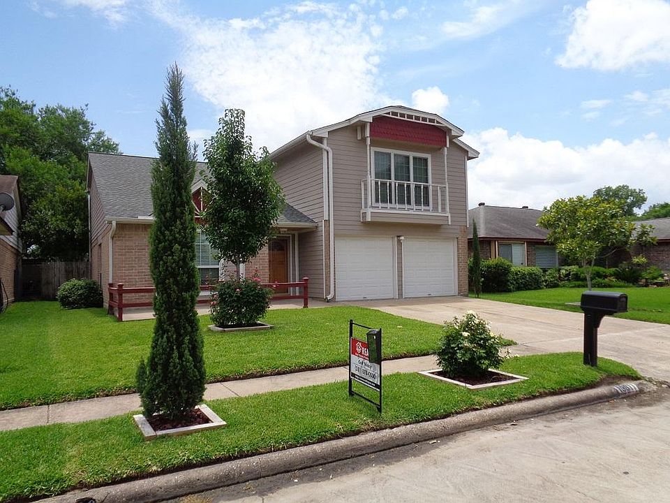Front view of home!