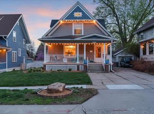 5011 Cass St, Omaha, NE 68132