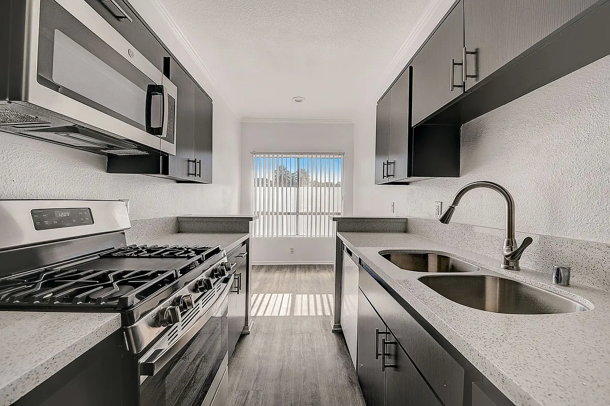 Floor plan 210