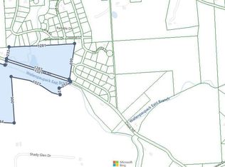 Creek Rd, Greentown, PA 18426