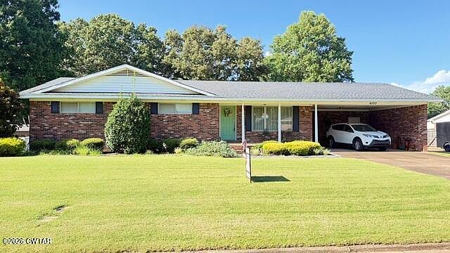 1st image of 4100 Belew Dr