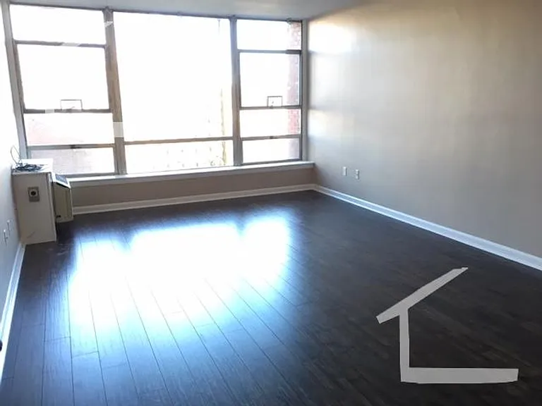 20 Hammond Pond Pkwy #307B — Photo 14