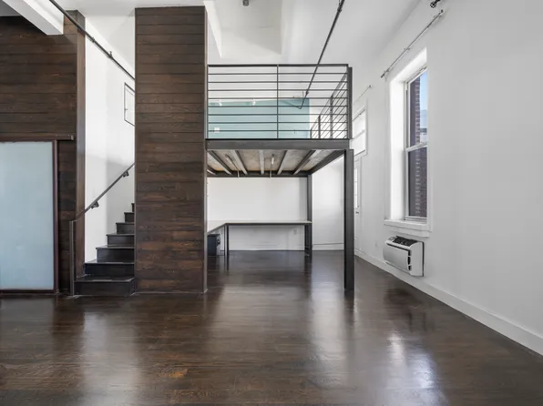 50 Bridge Street image 3 of 10