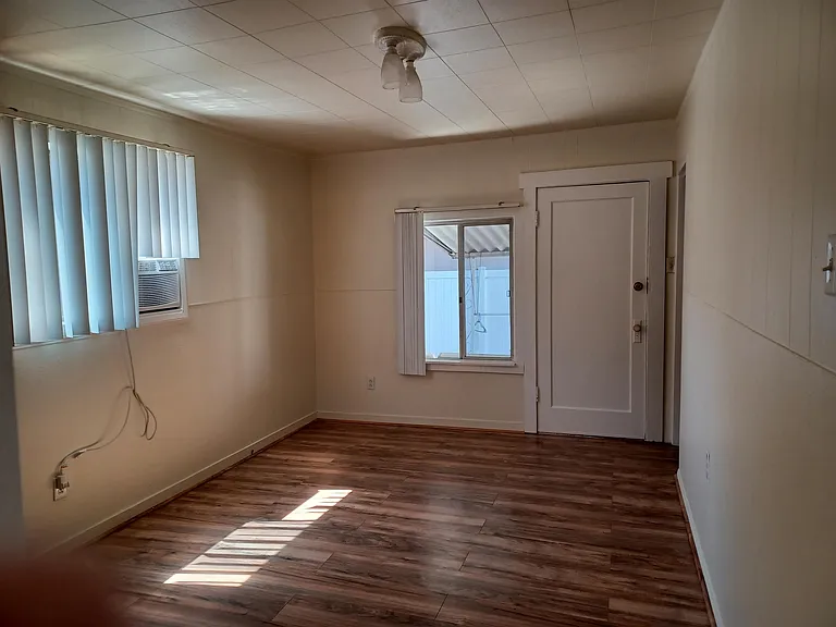 720 Chamberlain Ave — Photo 7