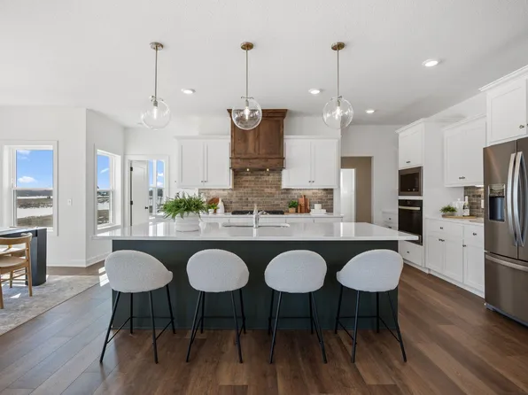 15044 Ardmullivan Ln, Rosemount, MN 55068