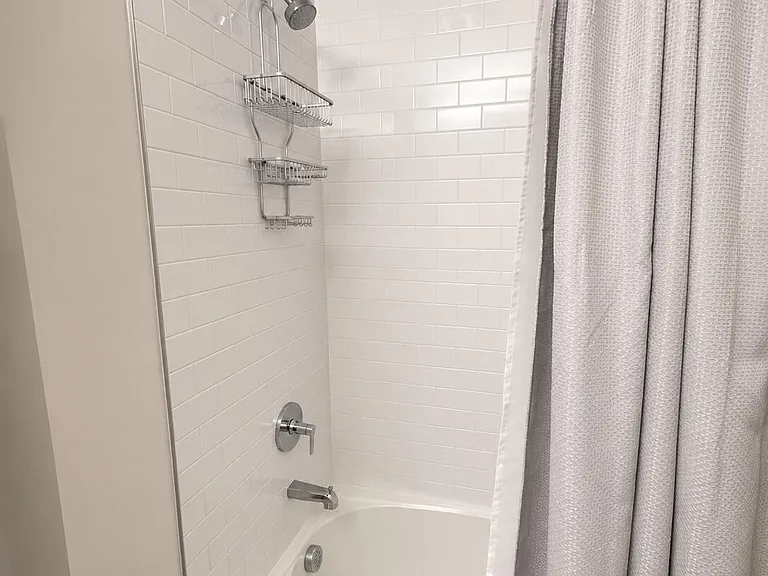 16 Theater Dr — Photo 18