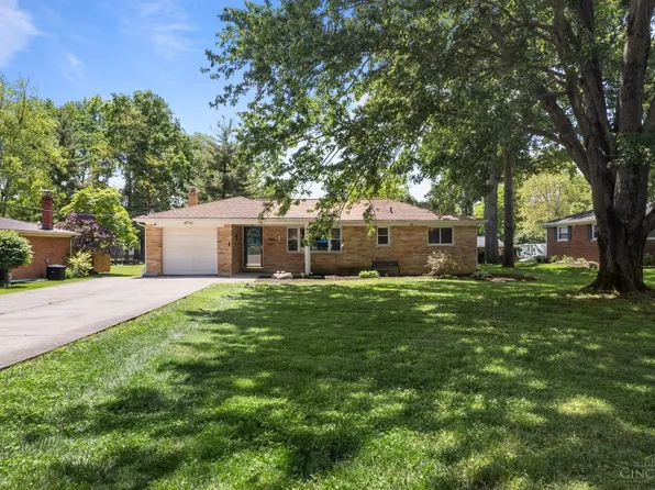 777 Fairway Dr, Cincinnati, OH 45245