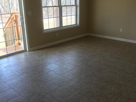 2nd image of 14 Bove Ln