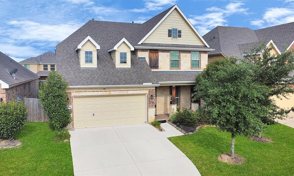 1st image of 3018 Shadowbrook Chase Ln