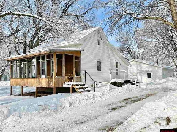 153 5th Ave SW, Winnebago, MN 56098