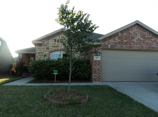 227 Chimney Rock Dr, Waxahachie, TX