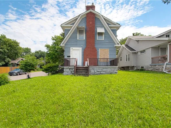 6727 Paseo Blvd, Kansas City, MO 64132