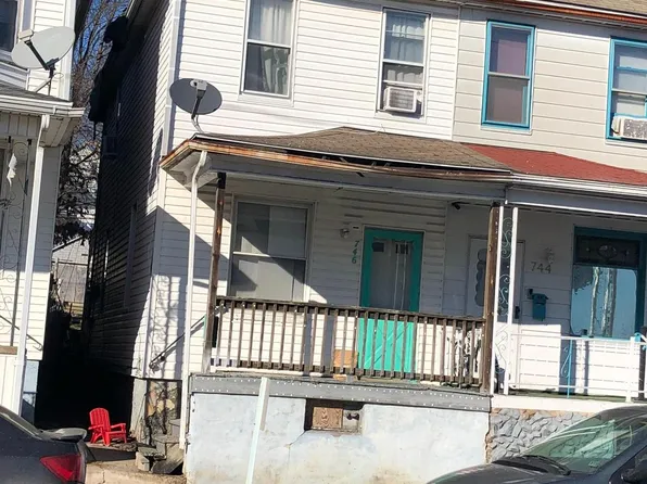 746 Chestnut St, Kulpmont, PA 17834