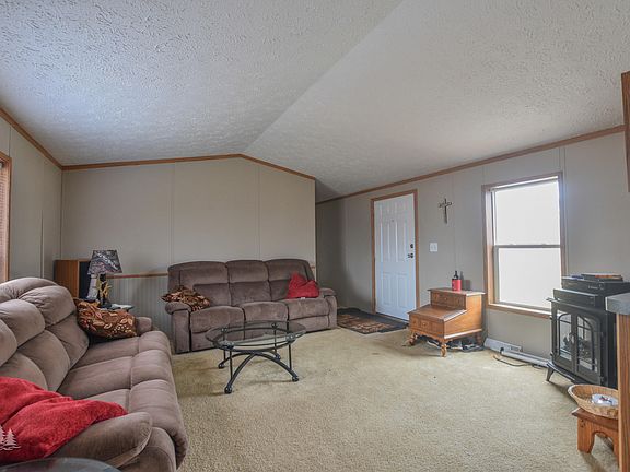3rd image of 7425 County Road 491