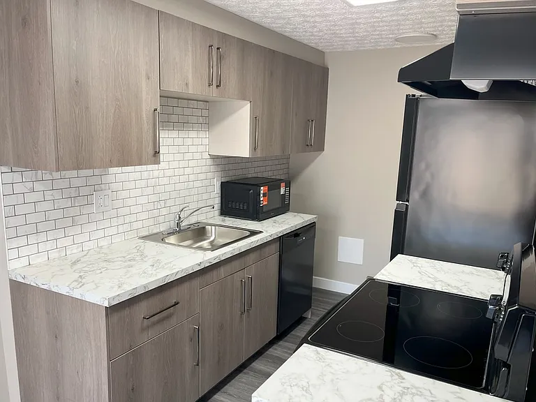 3808 Charbonnett Ct — Photo 5
