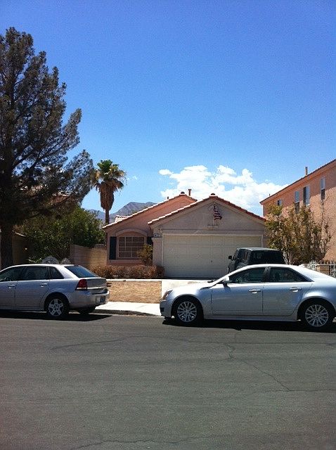 3423 Thackwood Drive