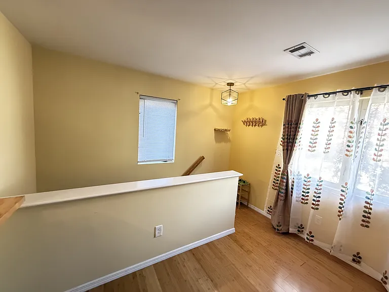 56 Sunrise Dr — Photo 4