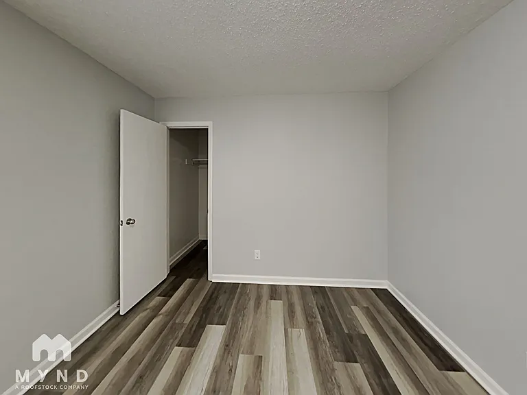 4574 Trout Valley Dr — Photo 13