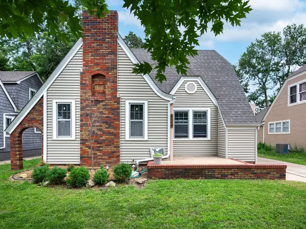 524 N Terrace Dr, Wichita, KS 67208
