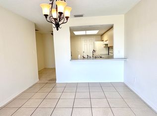 1944 Hastings Ln, Clearwater, FL 33763