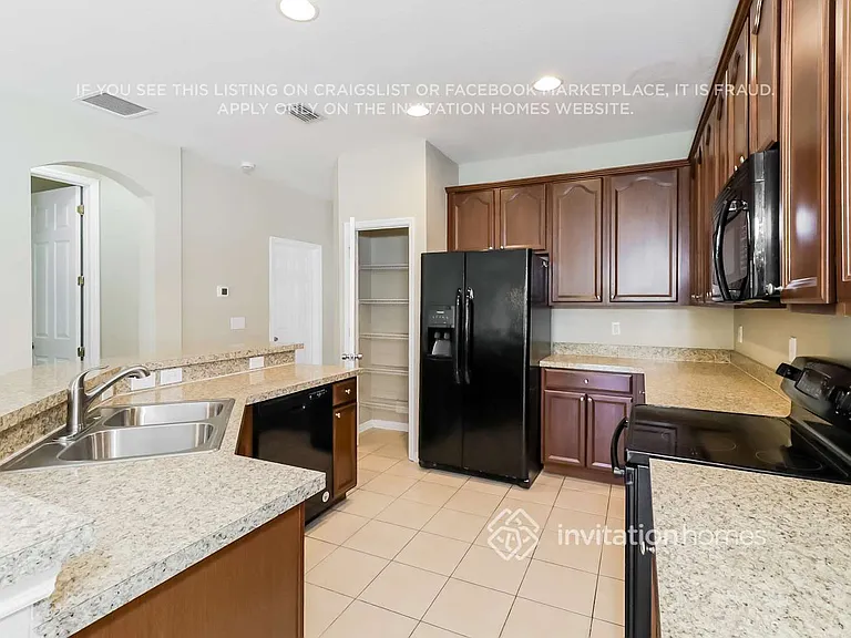 6215 Desert Peace Ave — Photo 7