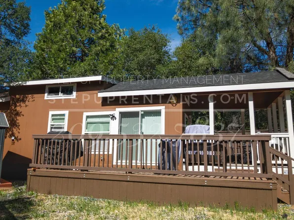20326 S Sunshine Rd #B, Sonora, CA 95370