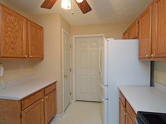 5th image of 7912 Jessies Way APT 102