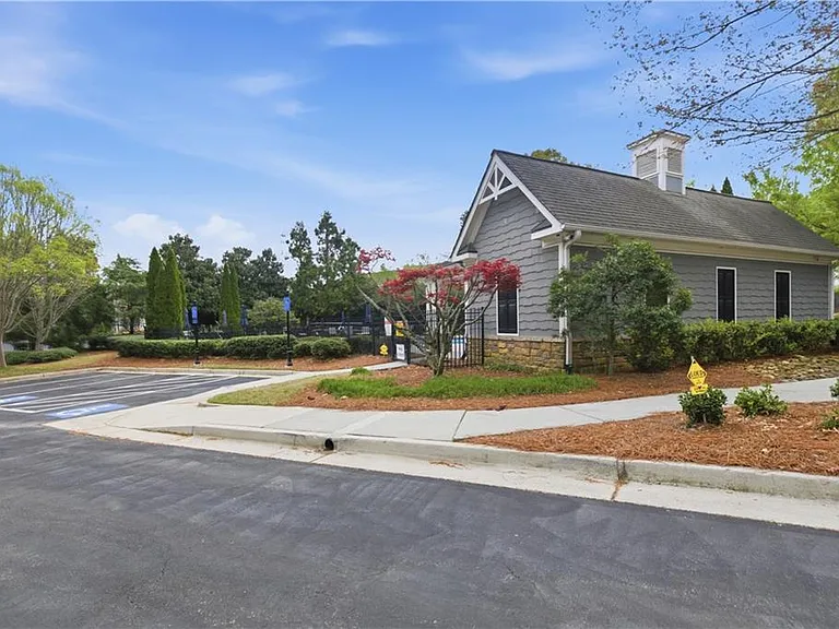 4953 Colchester Ct SE #40 — Photo 59