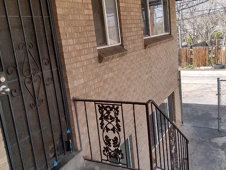 1753 Clinton St #3 — Photo 12