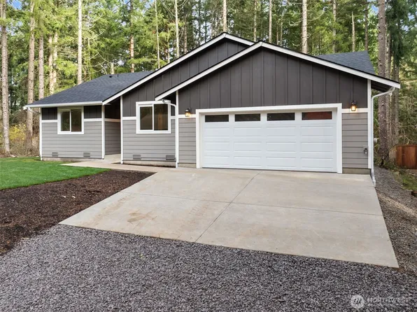 22412 Bluewater Drive SE, Yelm, WA 98597