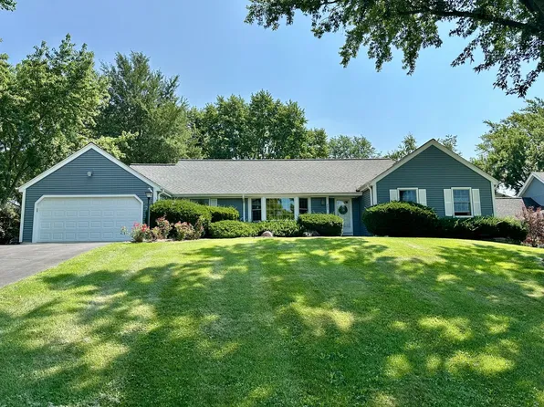 0N305 Robbins St, Winfield, IL 60190