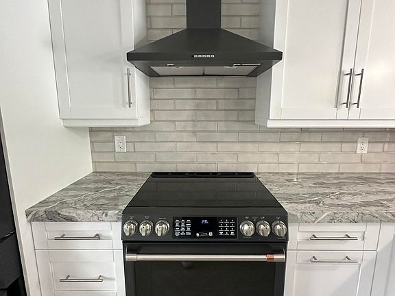 4th image of 5778 Crystal Shores Drive #207