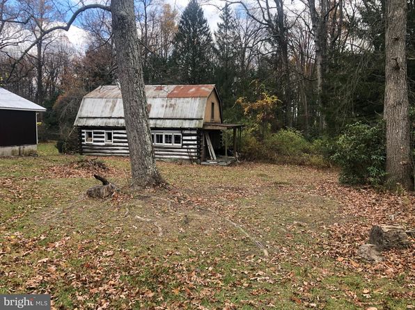 Pennersville Rd, Waynesboro, PA 17268