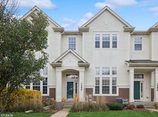 1290 Comiskey Ave, North Aurora, IL 60542