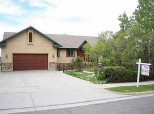 8772 S Hidden Oak Dr, Cottonwood Heights, UT 84121