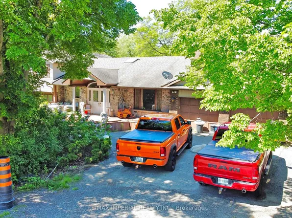 22 Ratcliff Rd, Whitchurch Stouffville, ON L4A 4G5