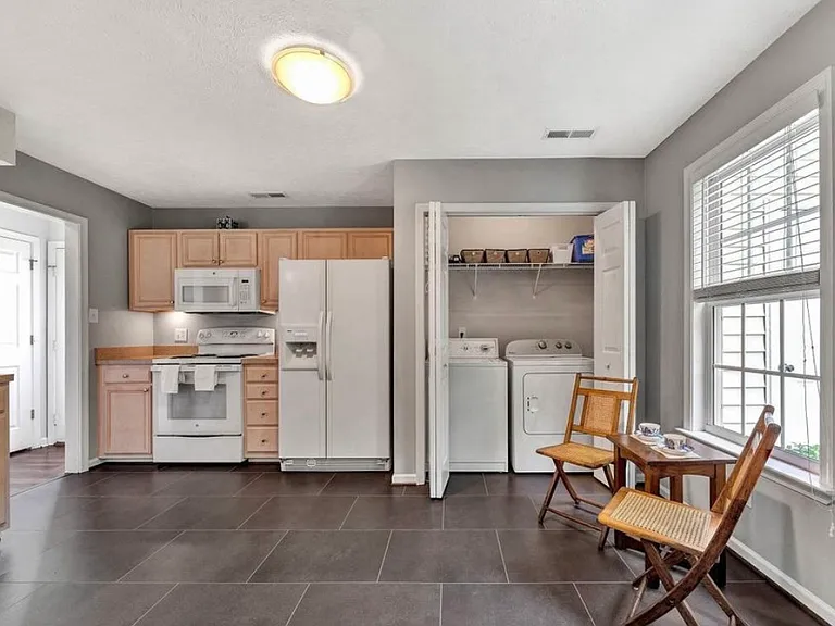 232 Towne Crier Rd — Photo 15